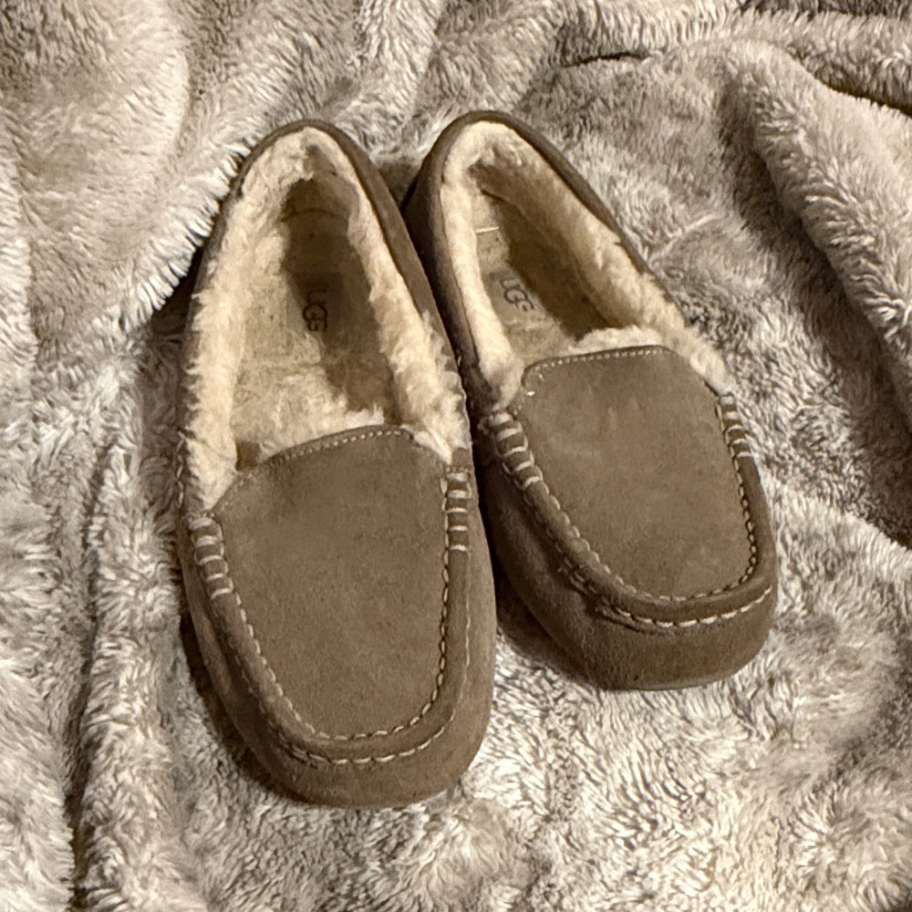 UGG Grey Suede Sheepskin Moccasin Slippers
